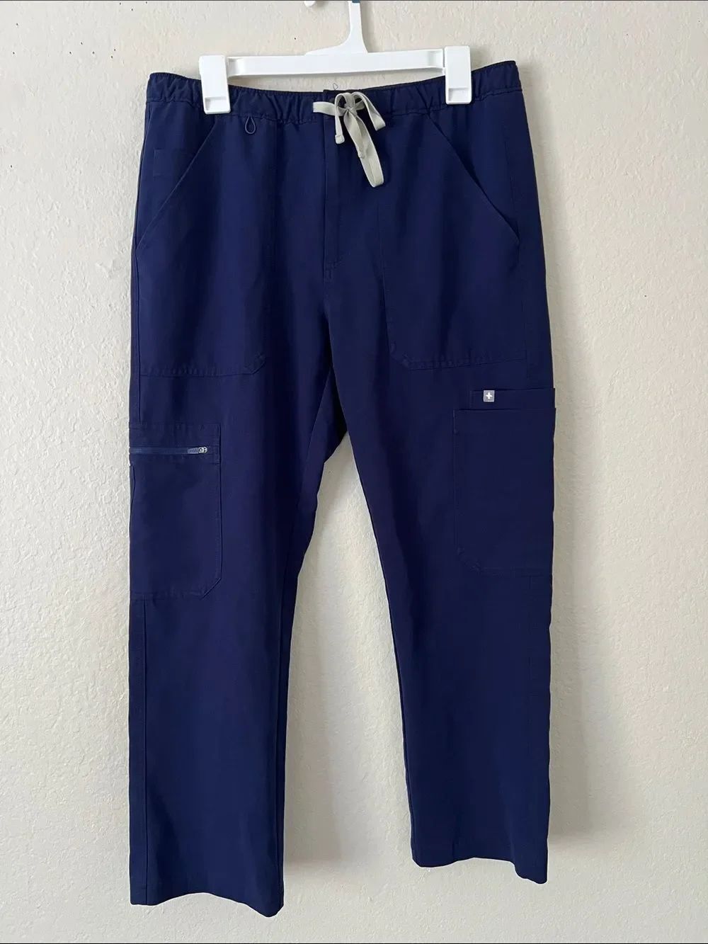 EUC FIGS Kade Cargo Scrub Pants Navy Elastic Waist PO#1807 Size M/S